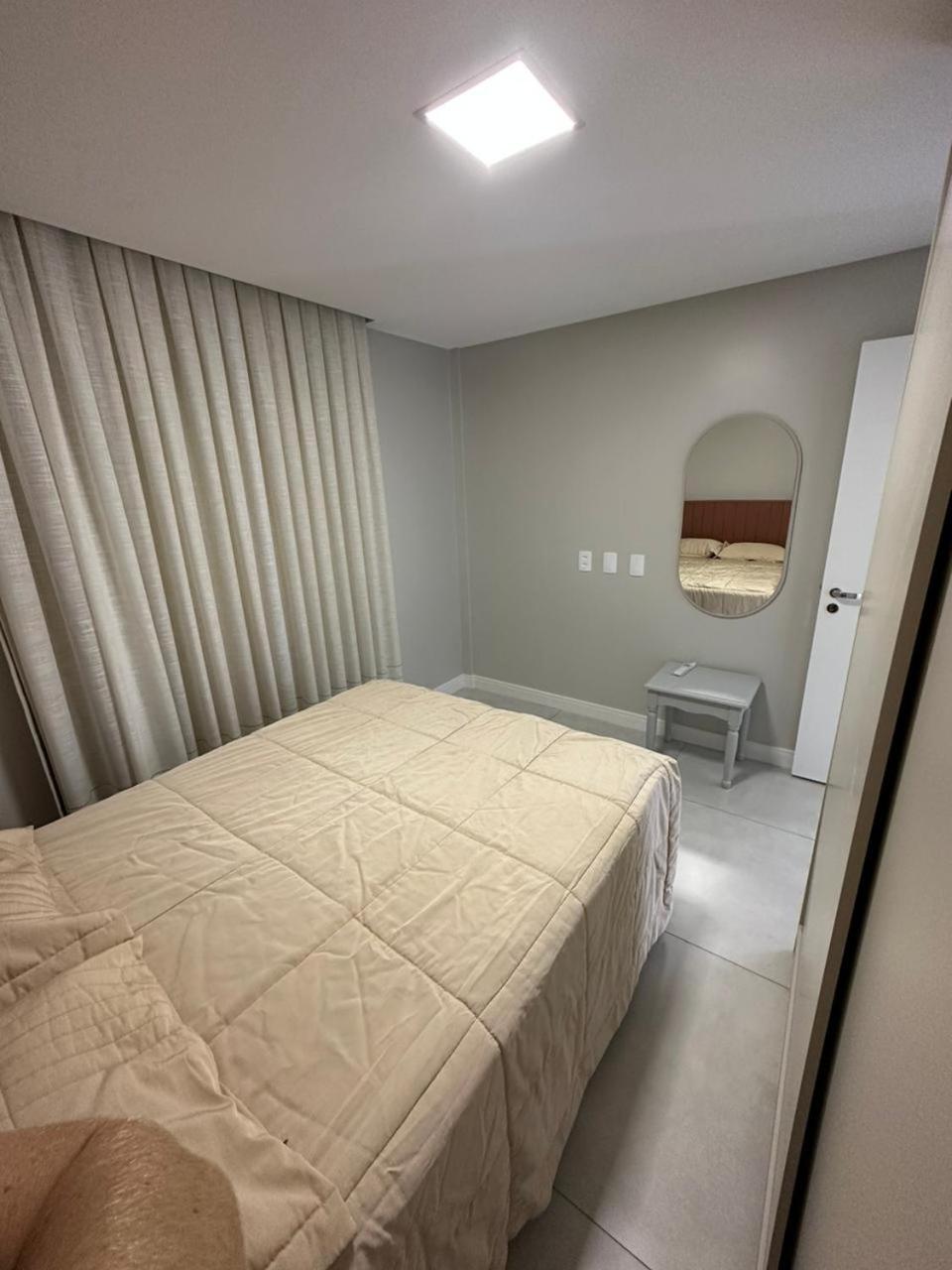 Apartamento Frente Mar Na Baia De Порту-Белу Экстерьер фото